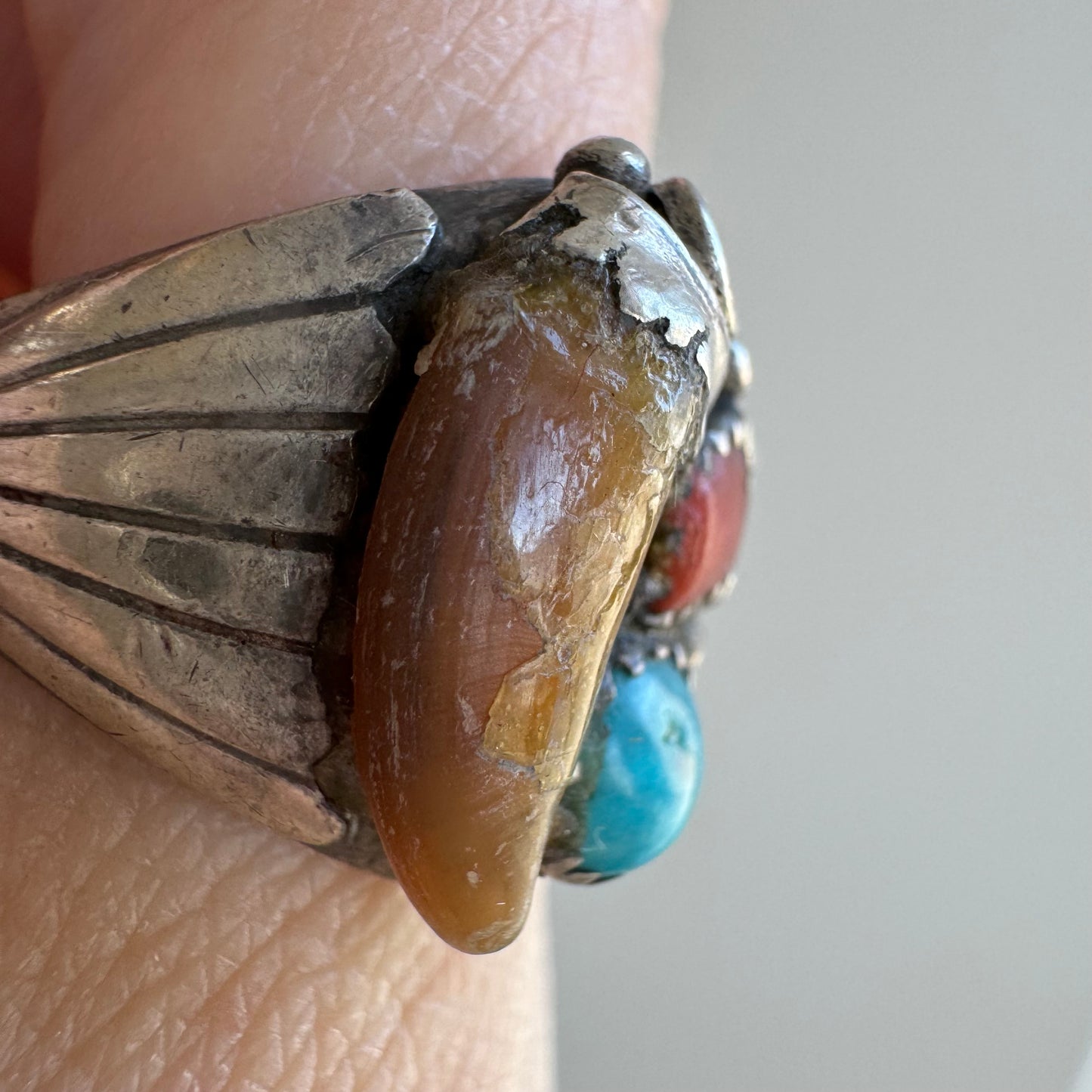 V I N T A G E // we choose the bear / sterling silver Navajo claw coral and turquoise ring / size 9.25