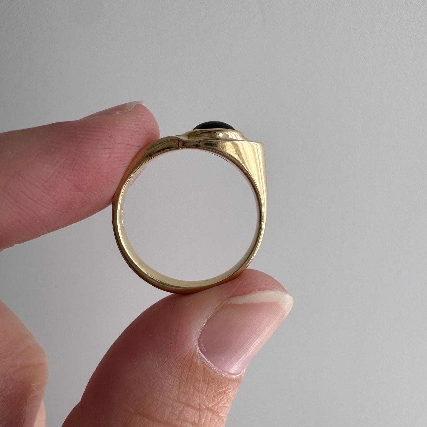 V I N T A G E // subtle snake / 14k stylized snake with diamond and sapphire / size 5.5 to 5.75