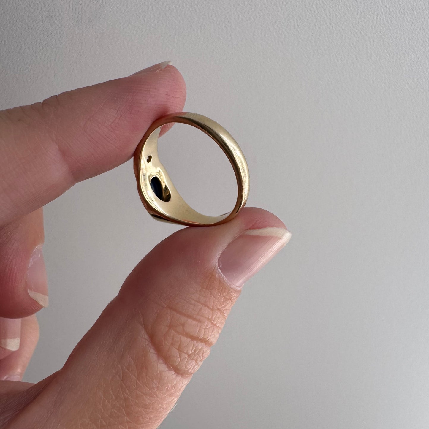 V I N T A G E // subtle snake / 14k stylized snake with diamond and sapphire / size 5.5 to 5.75