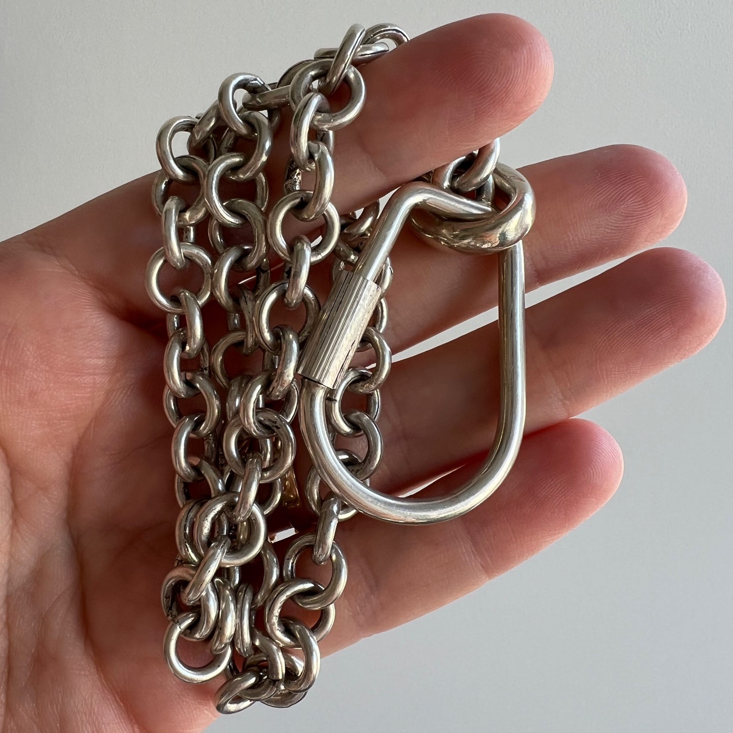 reimagined V I N T A G E // all linked up / sterling silver rolo chain with carabiner pendant holder / up to 16.75", 44g