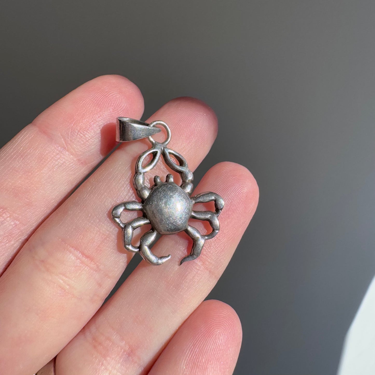 V I N T A G E // dancing crab / sterling siver Cancer crab zodiac / a pendant