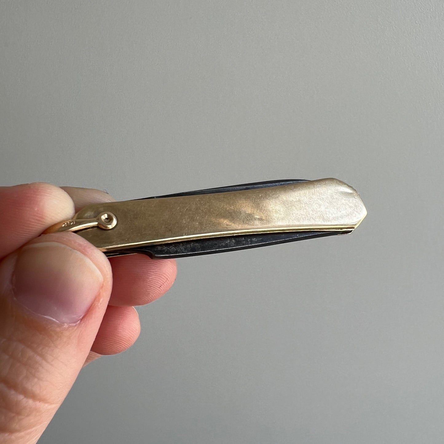 V I N T A G E // slice it up / solid 10k gold cased pen knife / a pendant