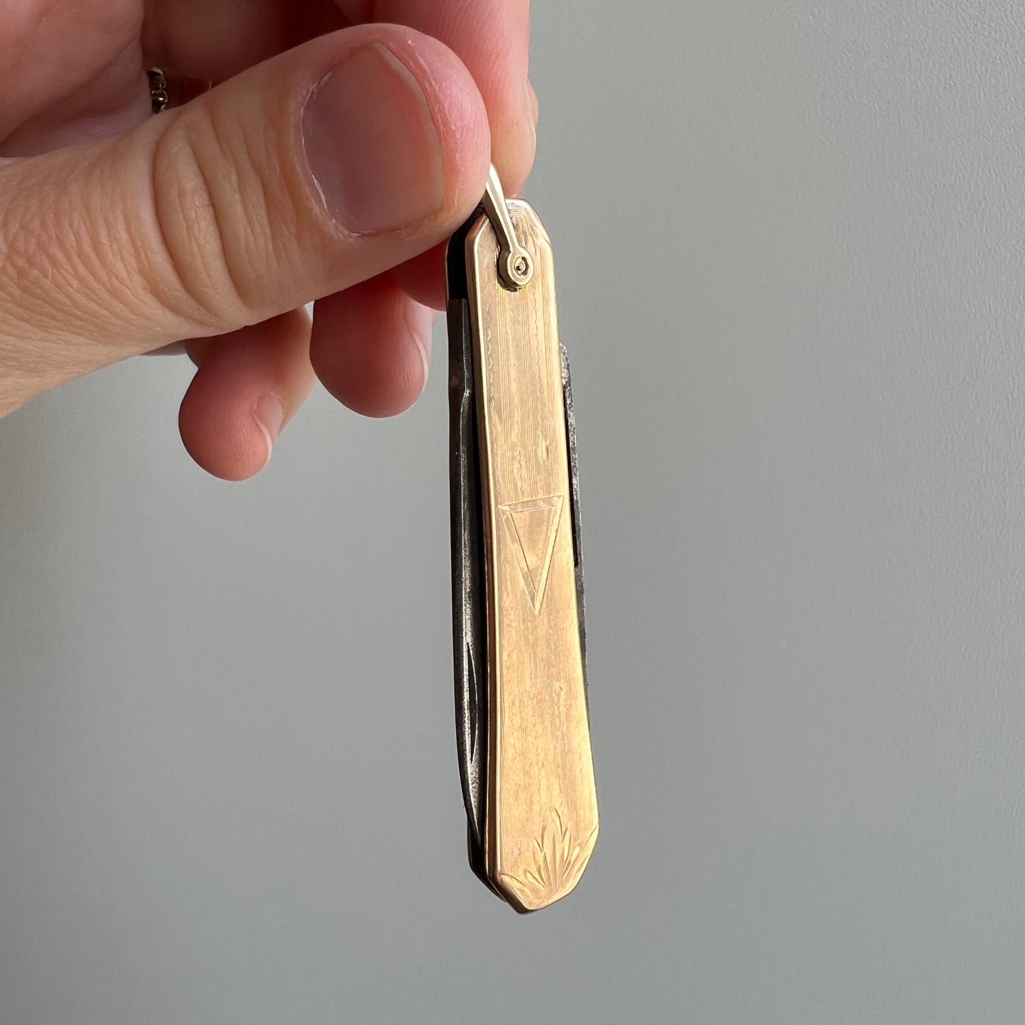 V I N T A G E // slice it up / solid 10k gold cased pen knife / a pendant