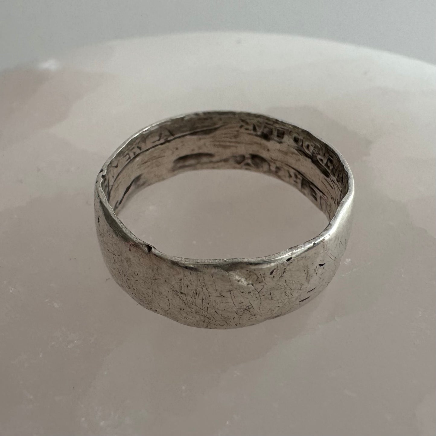 [short term listing] V I N T A G E // wide 900 silver 1943 quarter dollar band / size 6.5