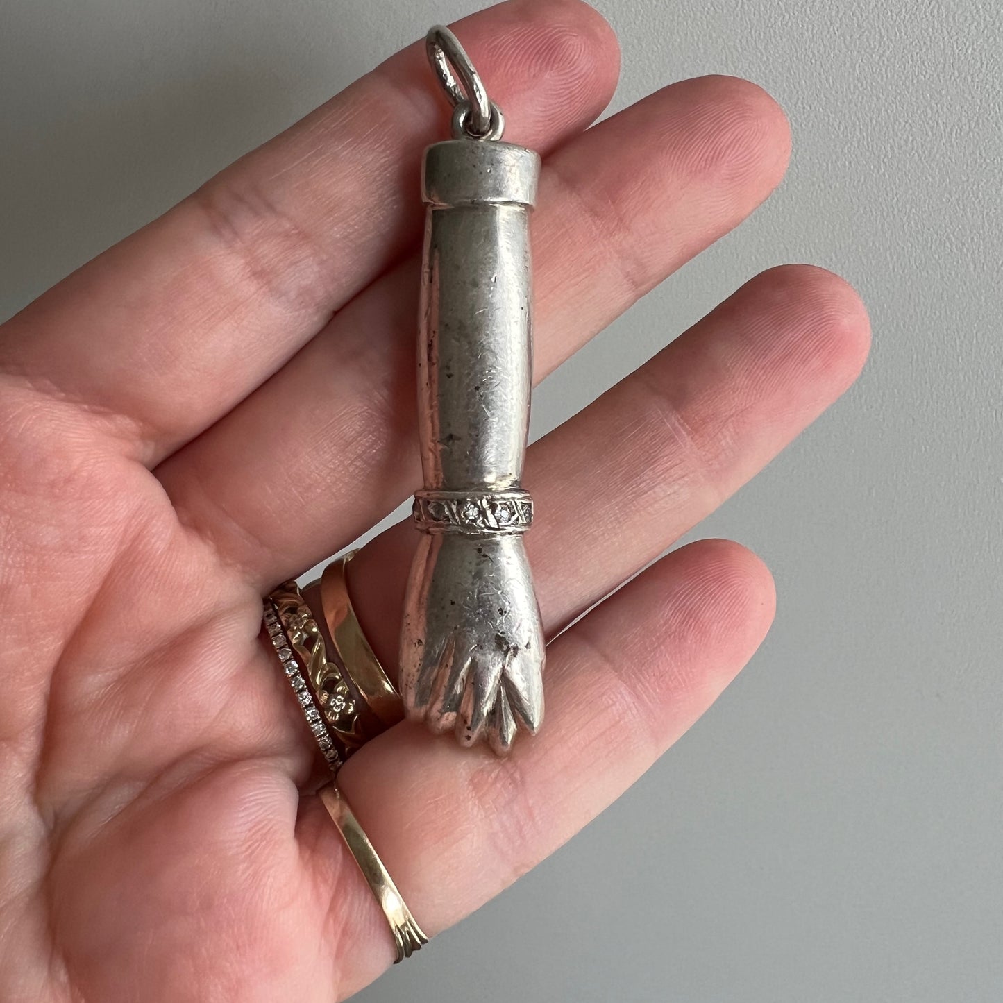 V I N T A G E // mano figa / sterling silver lucky hand / a heavy, large pendant