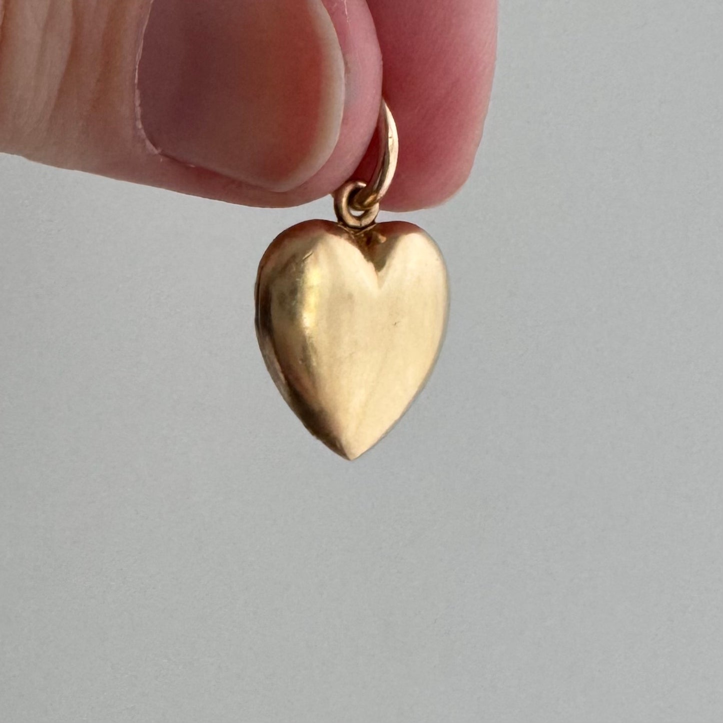 V I N T A G E // a special date / 14k gold puffy heart shaped locket engraved with "12-25-59" / a pendant