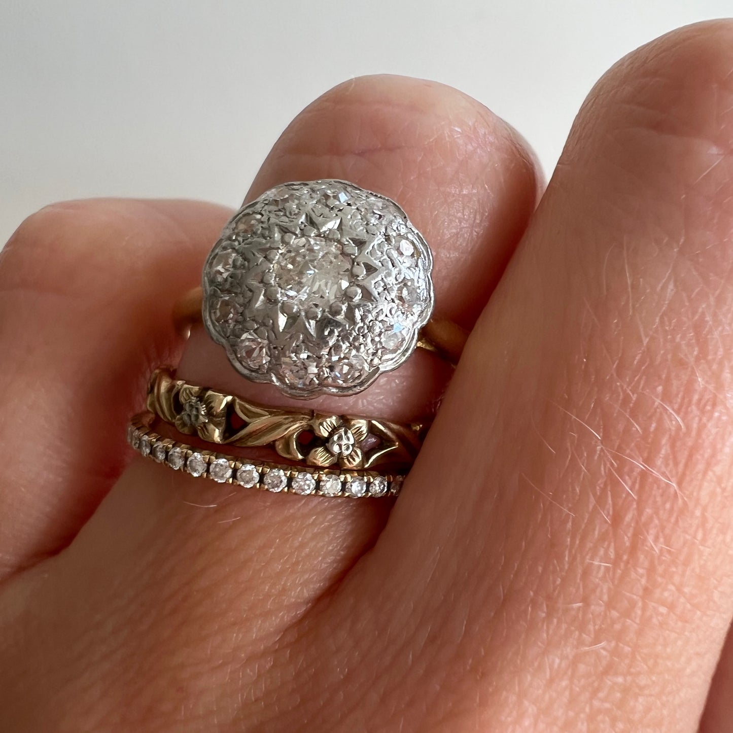 V I N T A G E // star daisy / 18k platinum and diamond celestial floral cluster ring / size 7.75