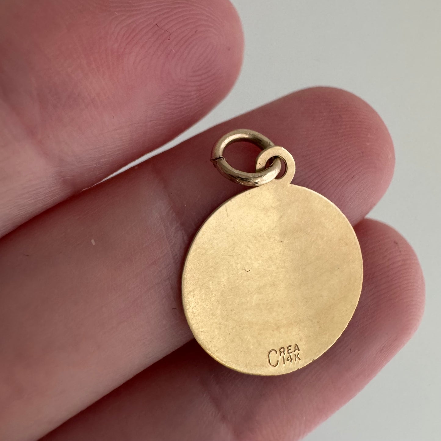 V I N T A G E // dainty bull / 14k yellow gold Taurus zodiac bull by Crea / a charm or pendant