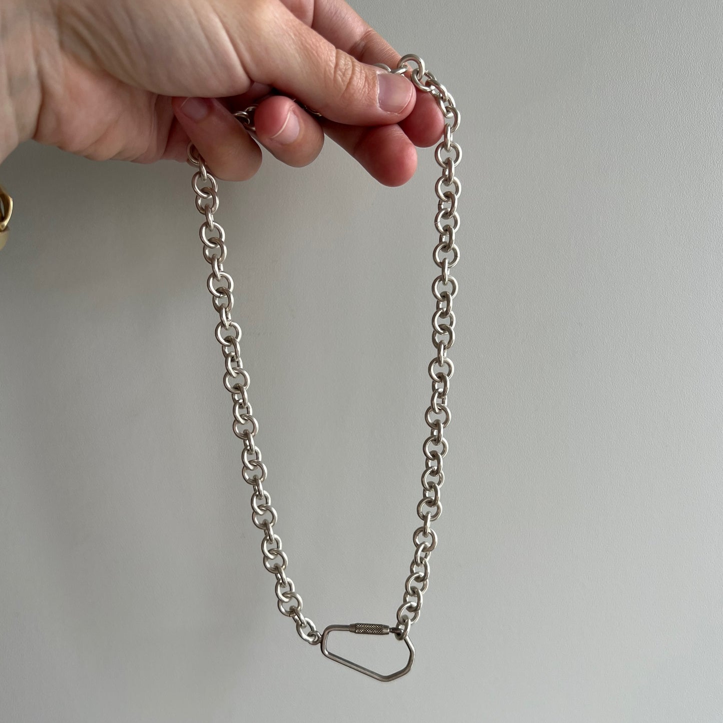 reimagined V I N T A G E // coffin connector / sterling silver rolo chain with carabiner pendant holder / up to 17",