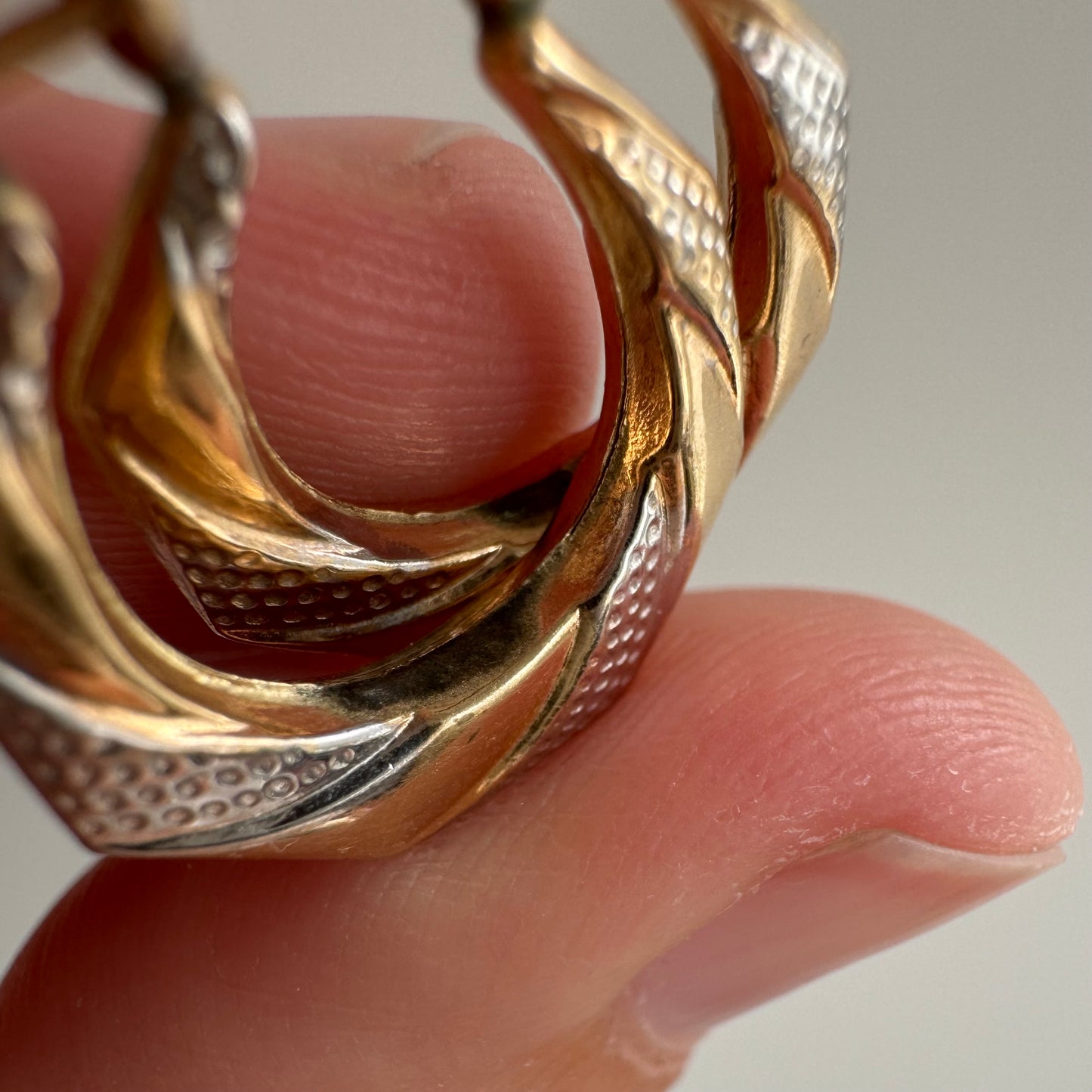 P R E - L O V E D // everyday geometry / 14k yellow and white gold hoops / ~5/8"