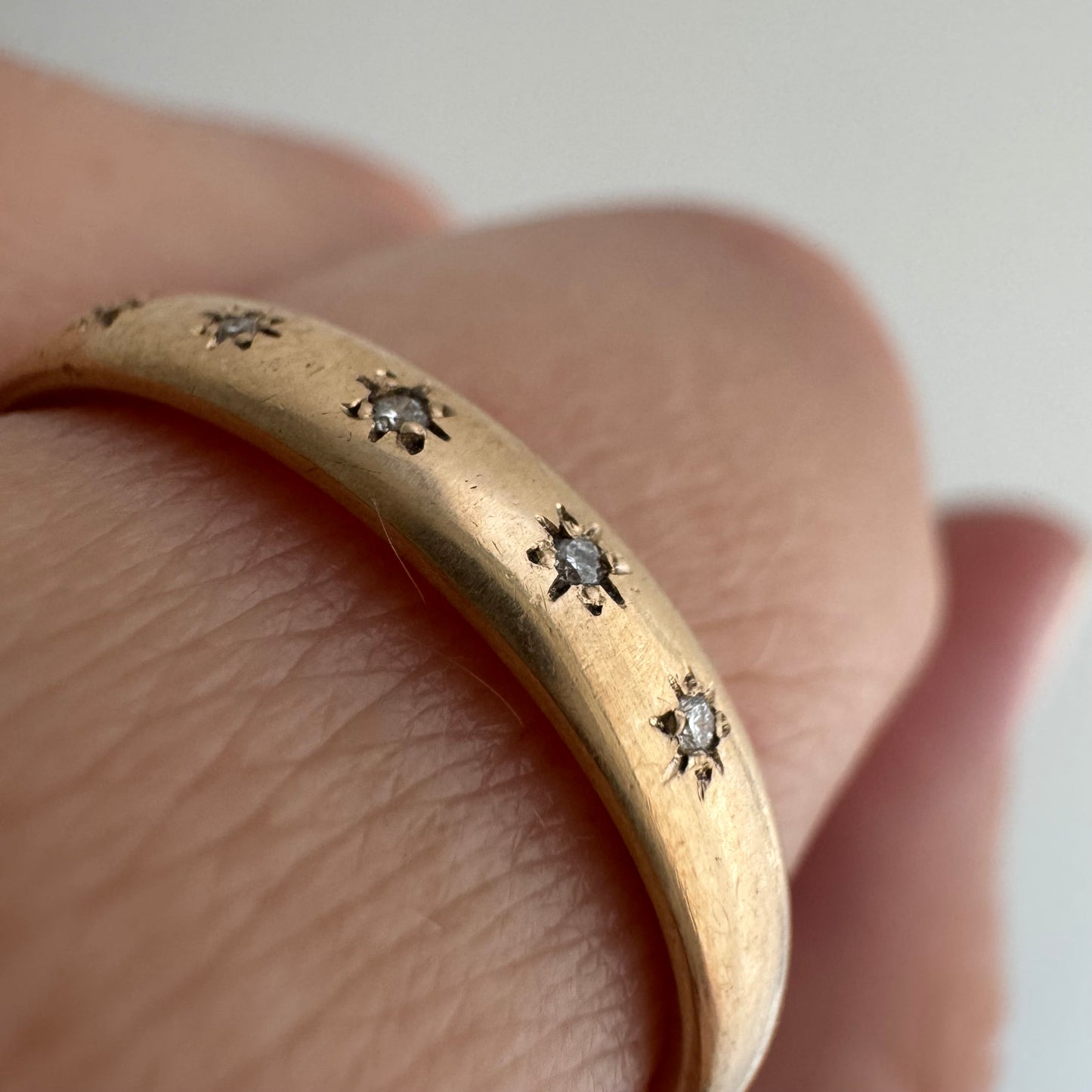 reimagined A N T I Q U E // star story / 14k slightly rosy Ostby Barton comfort fit donut band with five new star-set diamonds / size 8