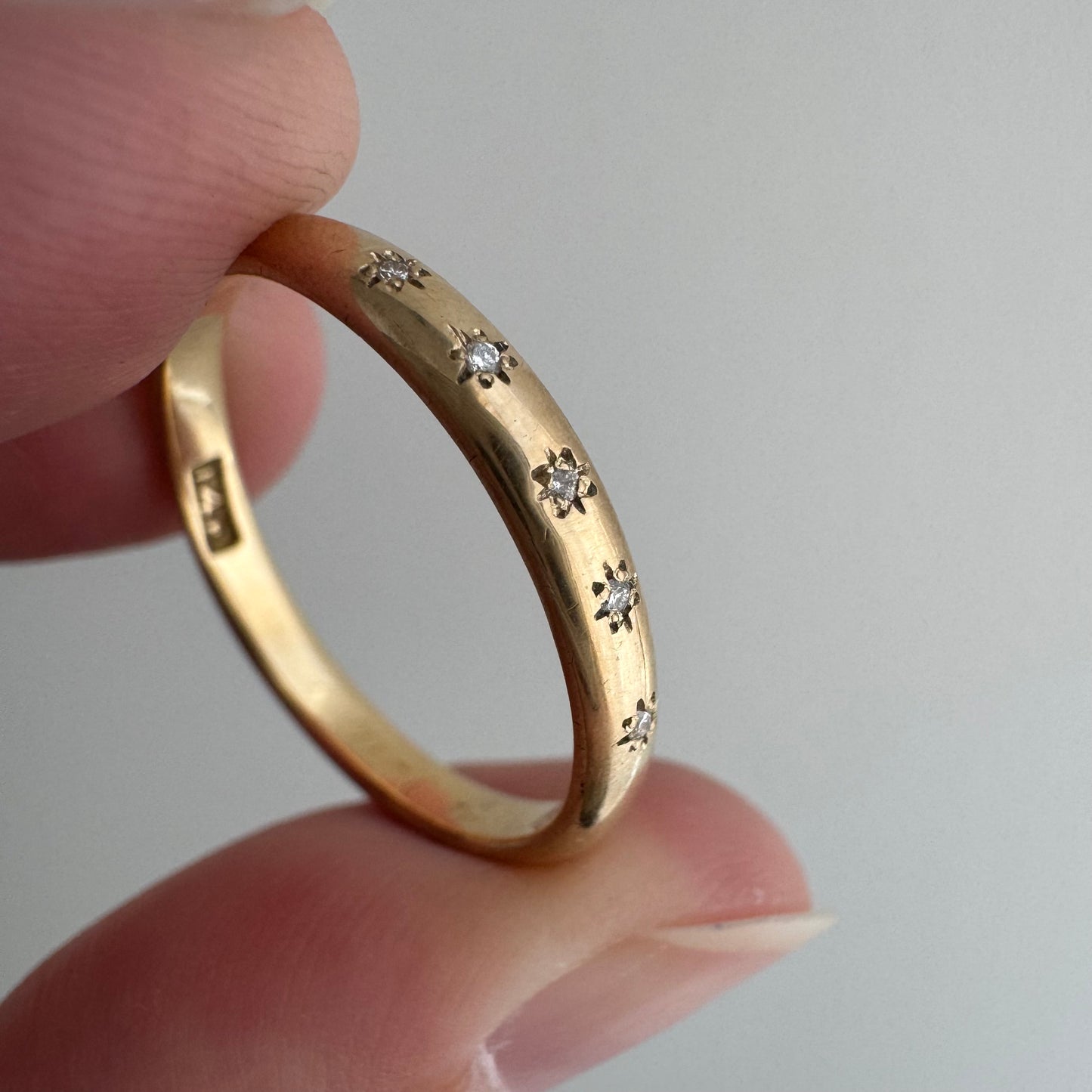 reimagined A N T I Q U E // star story / 14k art deco D-shaped band with five new star-set diamonds / size 8.75+