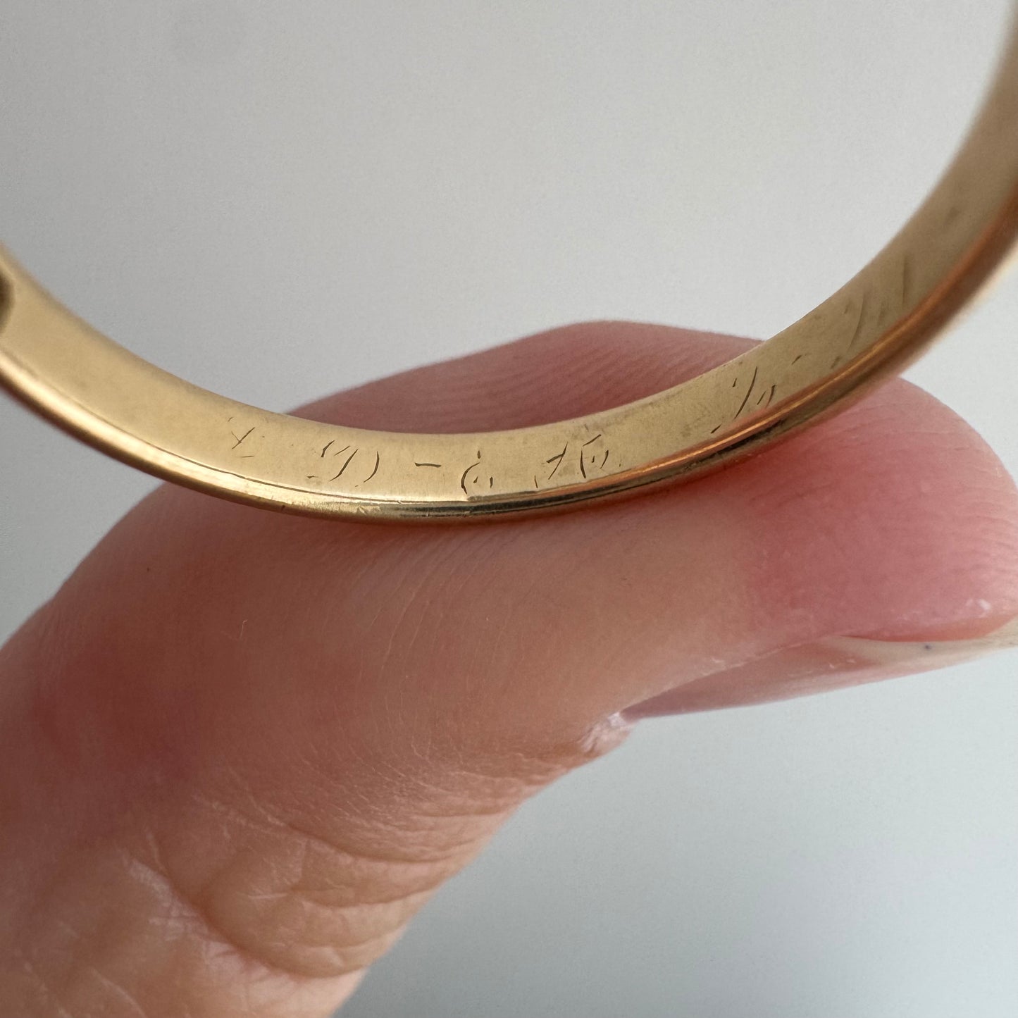 reimagined A N T I Q U E // star story / 14k art deco D-shaped band with five new star-set diamonds / size 8.75+