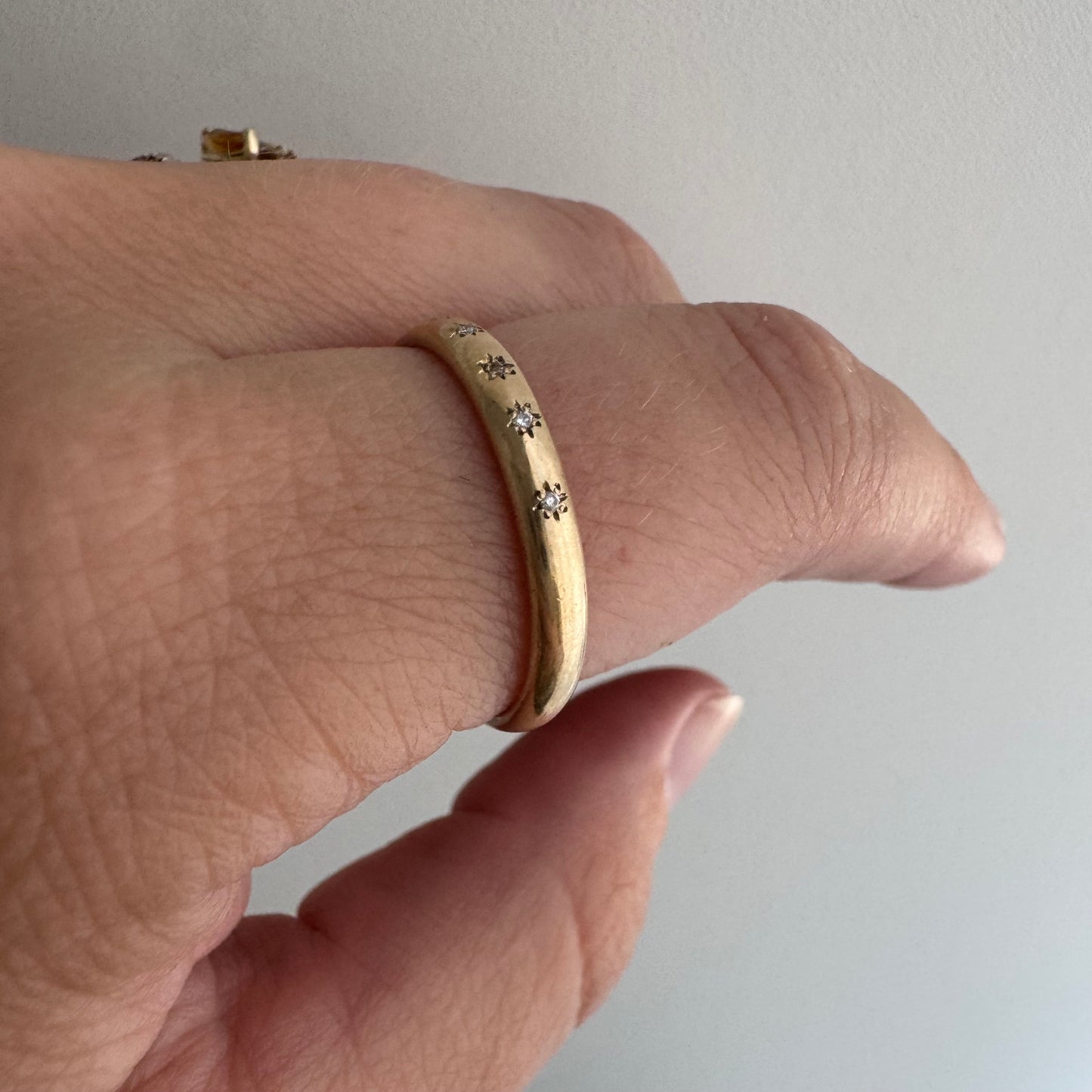 reimagined A N T I Q U E // star story / 14k art deco D-shaped band with five new star-set diamonds / size 8.75+