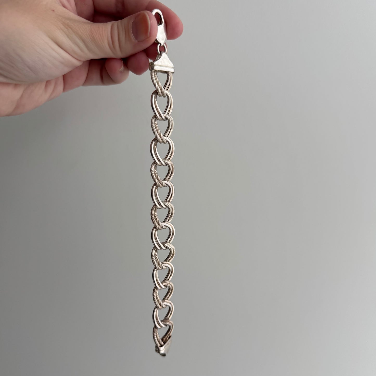 V I N T A G E // double curb possibilities / sterling silver wide fancy curb link bracelet / 7.5", 25g