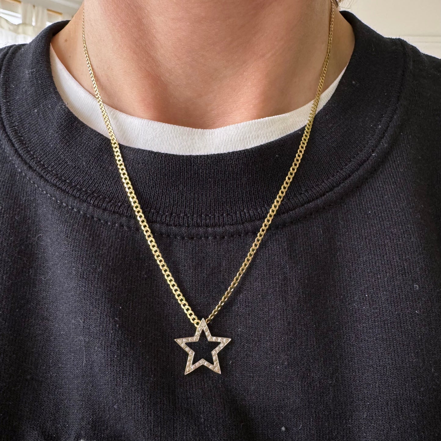 V I N T A G E // classic star / 10k yellow and white gold star with two diamonds / a pendant