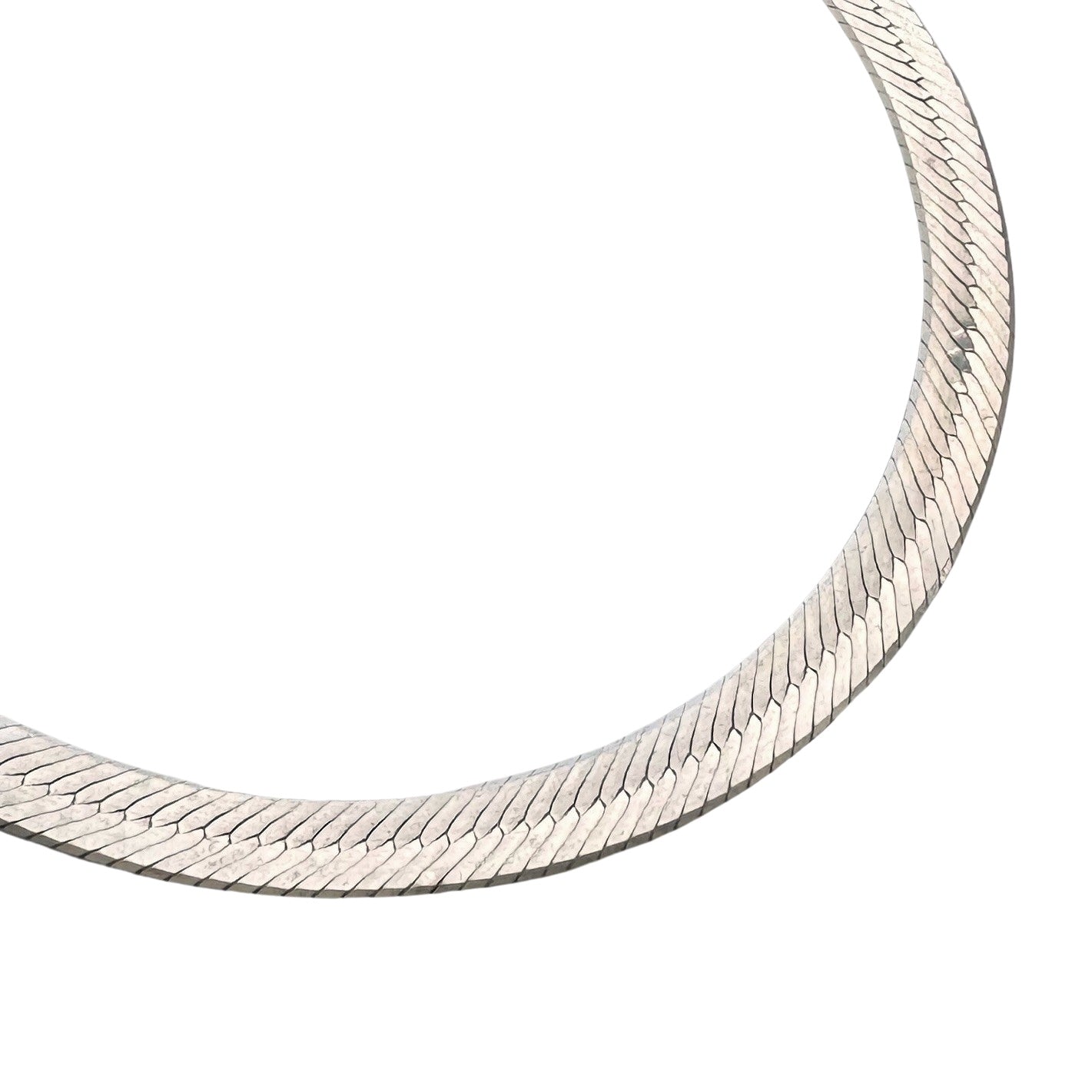 P R E - L O V E D // shiny layer / sterling silver wide long herringbone flat chain / 24", 24g