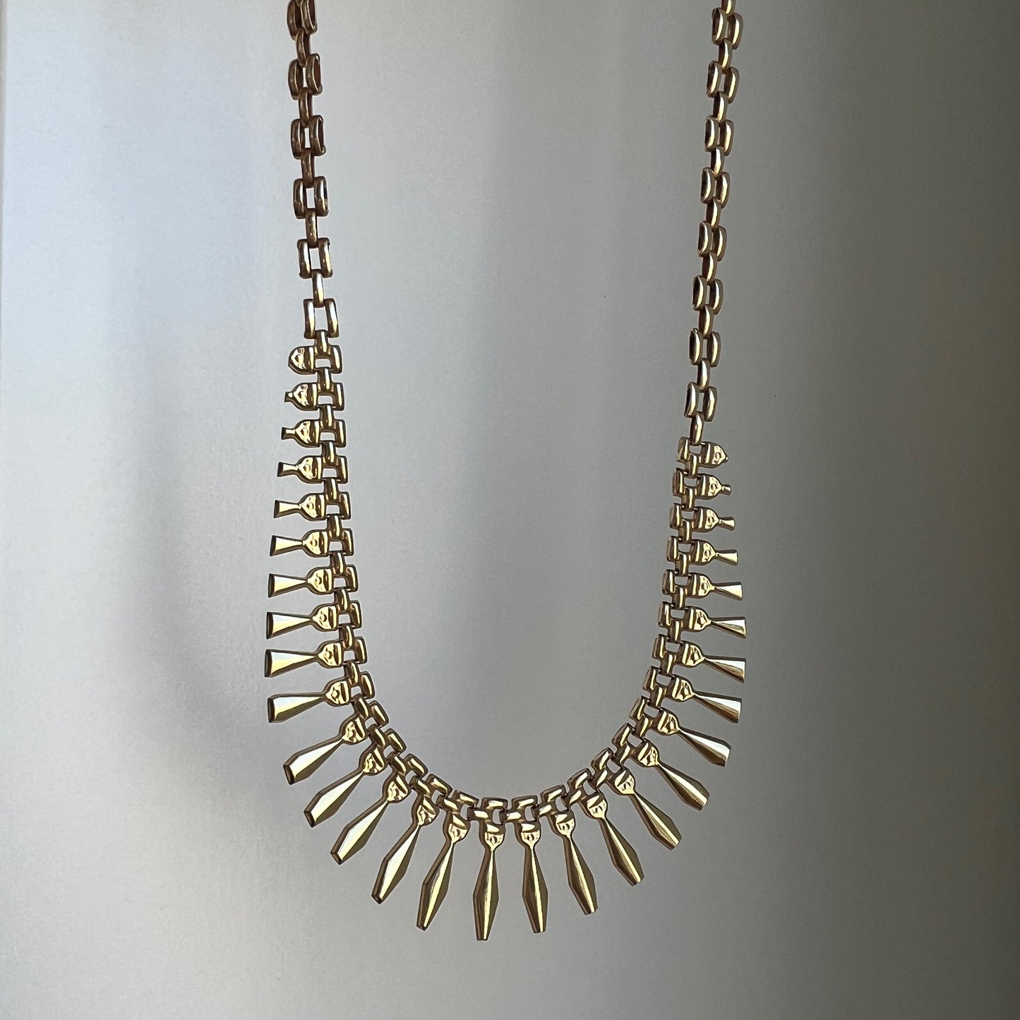 V I N T A G E // Cleopatra's fringe / 10k yellow gold bib necklace / 17.5"