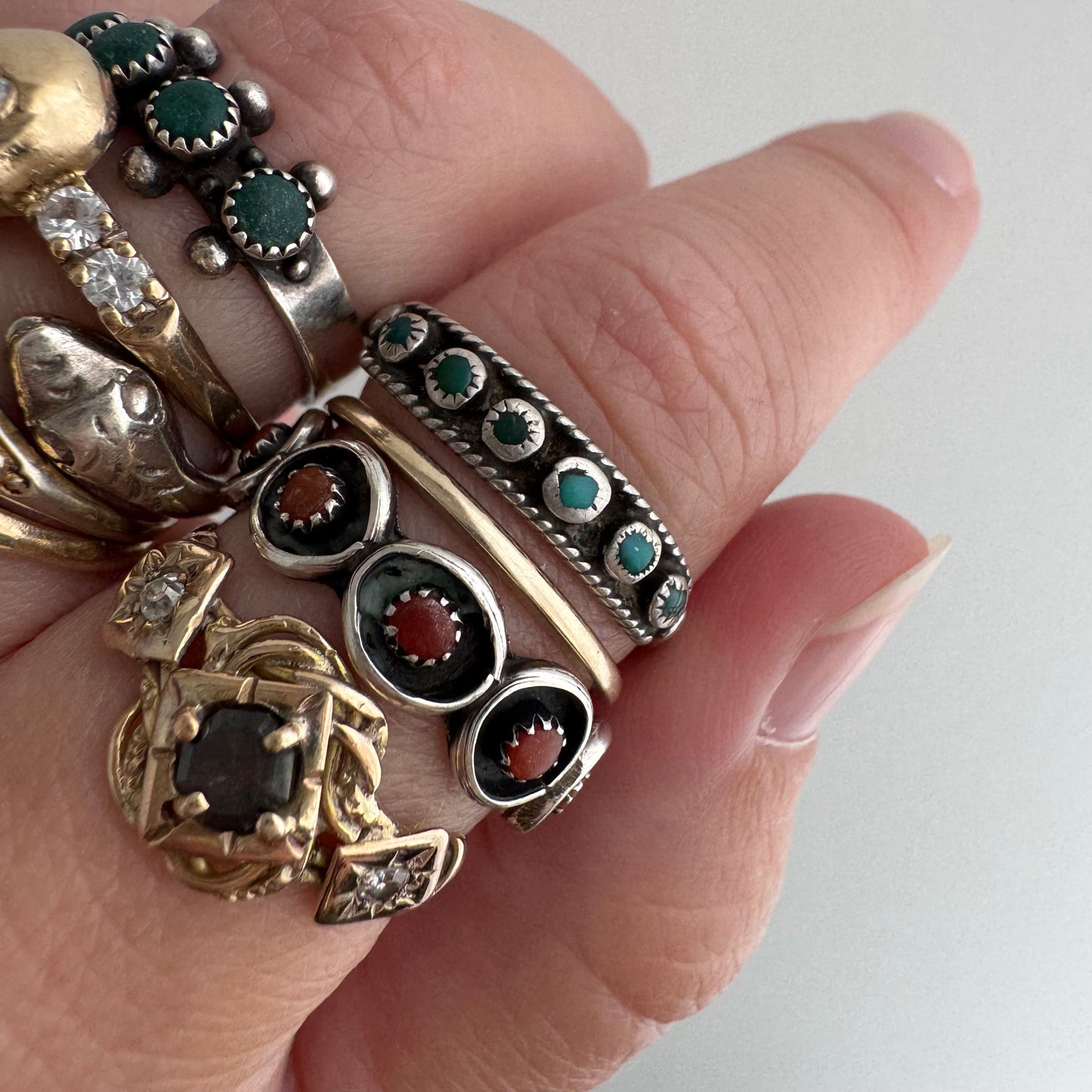 V I N T A G E // old and worn snake eye / sterling silver and turquoise older Zuni band / size 10+