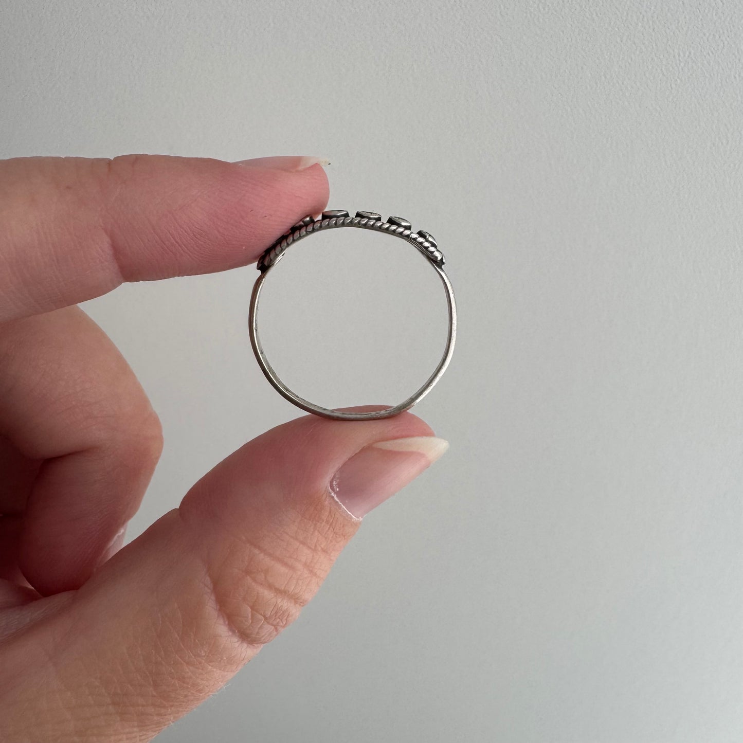 V I N T A G E // old and worn snake eye / sterling silver and turquoise older Zuni band / size 10+