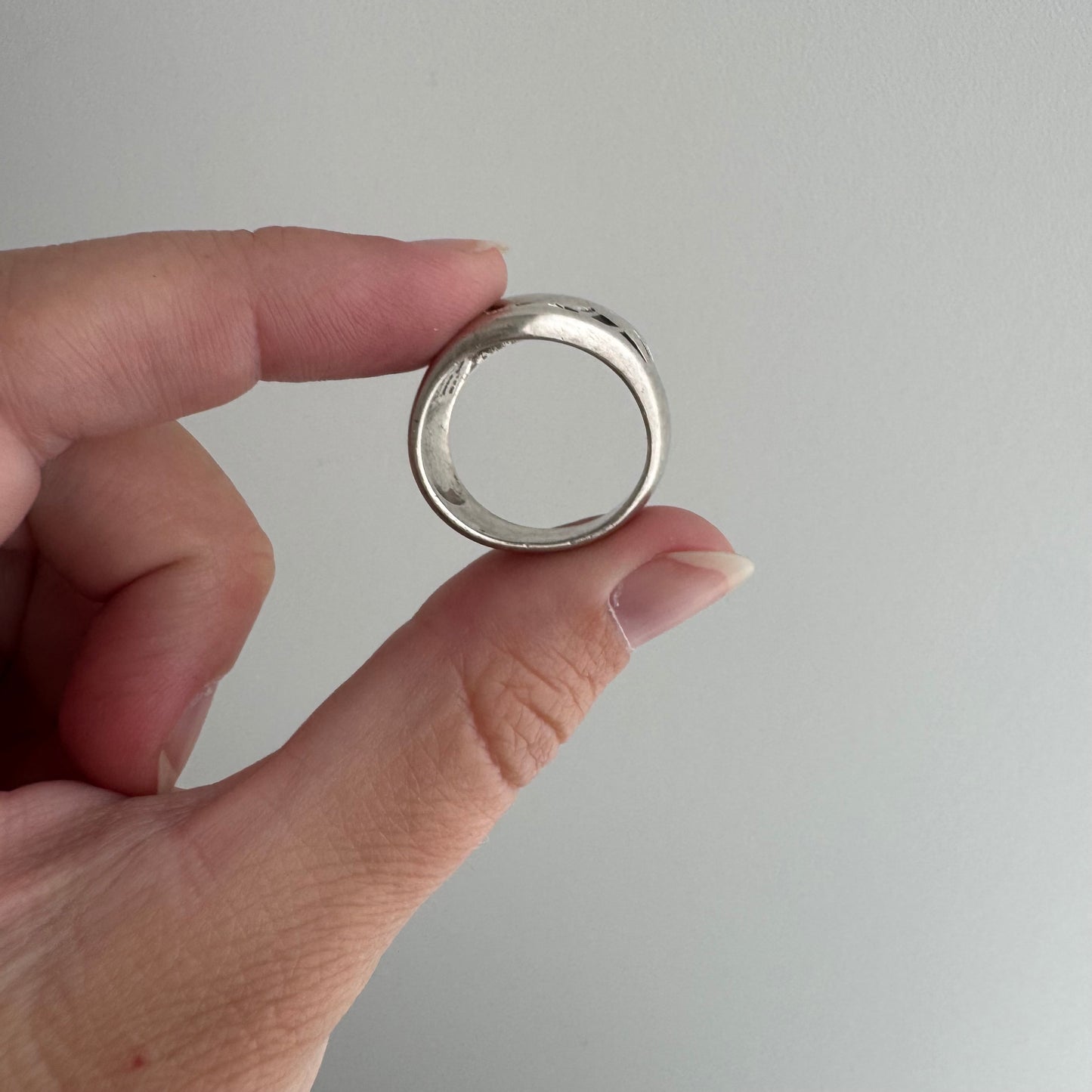 V I N T A G E // feathered friend / sterling silver worn raven wide tapered band / size 7ish