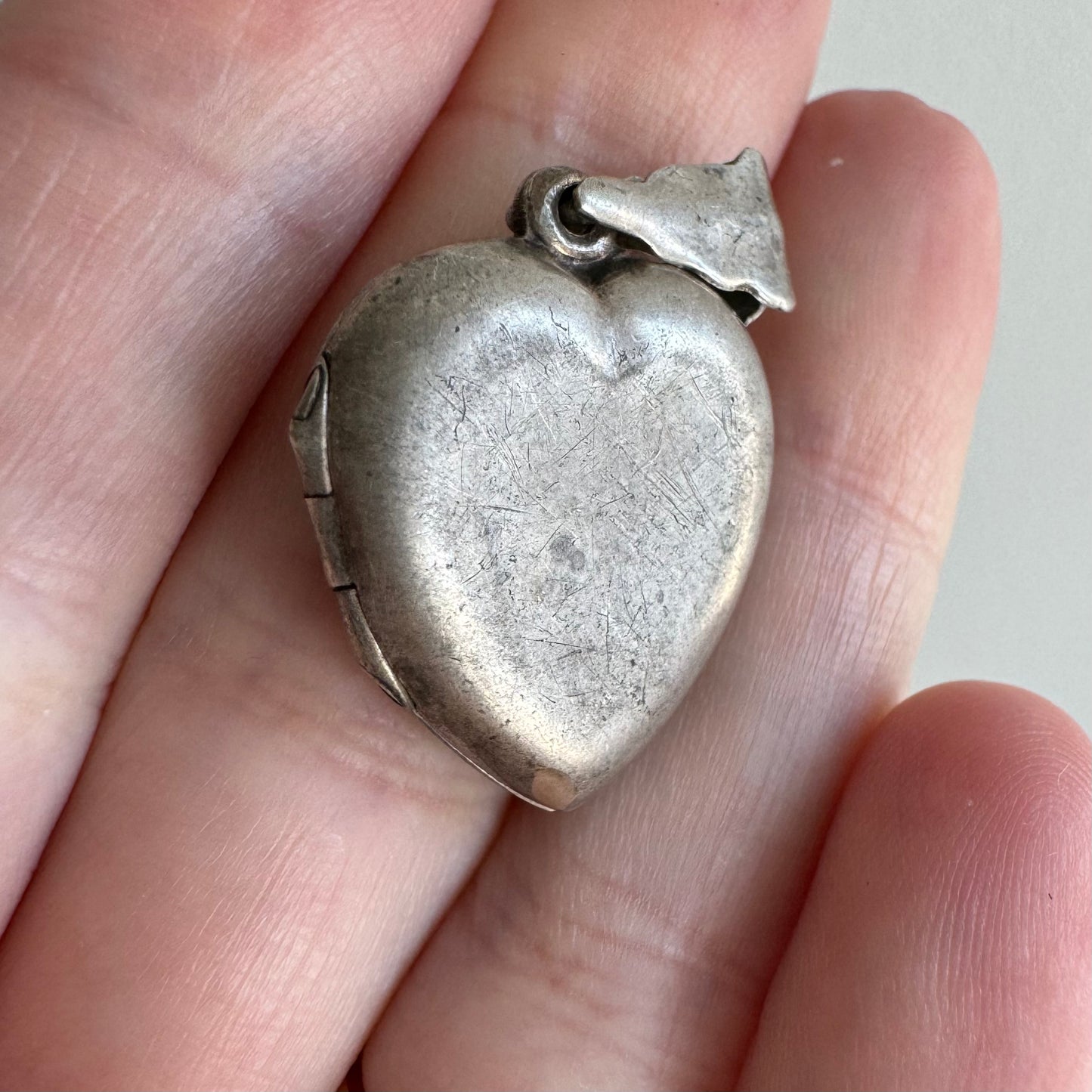 V I N T A G E // well loved heart / sterling silver slightly puffy heart locket / a pendant