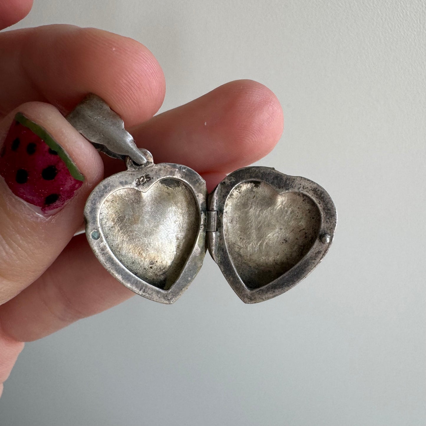 V I N T A G E // well loved heart / sterling silver slightly puffy heart locket / a pendant