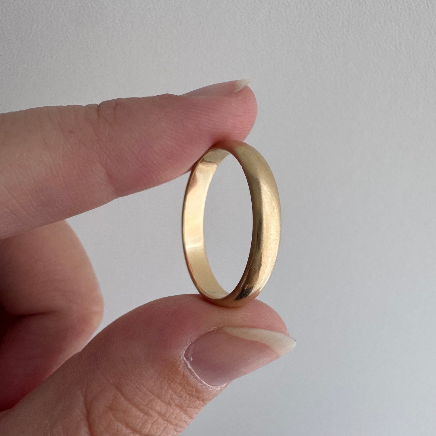 reimagined V I N T A G E // star story / 14k D-shaped band with five new star-set diamonds / size 8.75