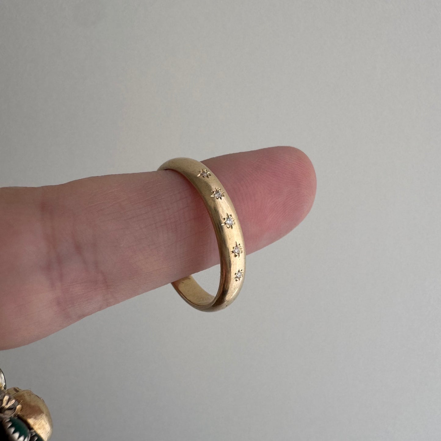 reimagined V I N T A G E // star story / 14k D-shaped band with five new star-set diamonds / size 8.75