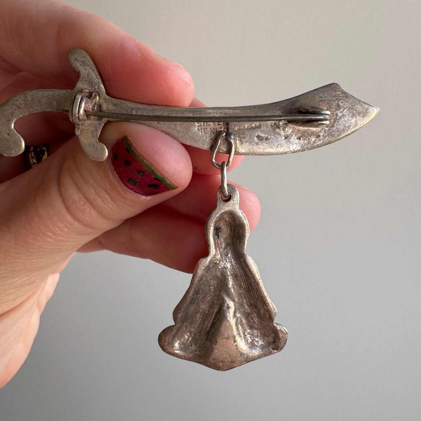 V I N T A G E // travel sized fortune teller / sterling silver scimitar and fortune teller / a brooch