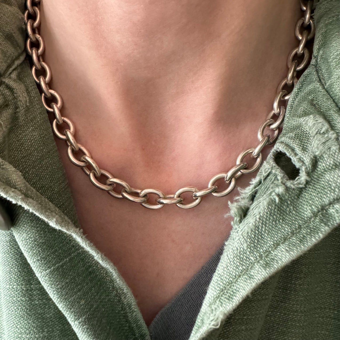 V I N T A G E // cable hug / sterling silver chunky cable chain collar necklace by prochain / 16.5", 60g