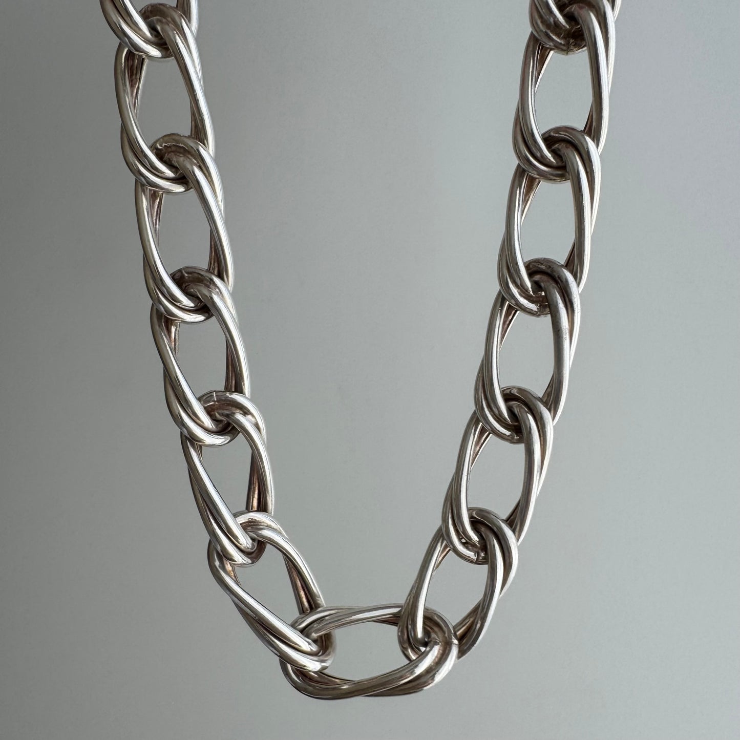 V I N T A G E // weighty illusion / sterling silver chunky stretched oval double curb chain / ~17.75", 72.8g