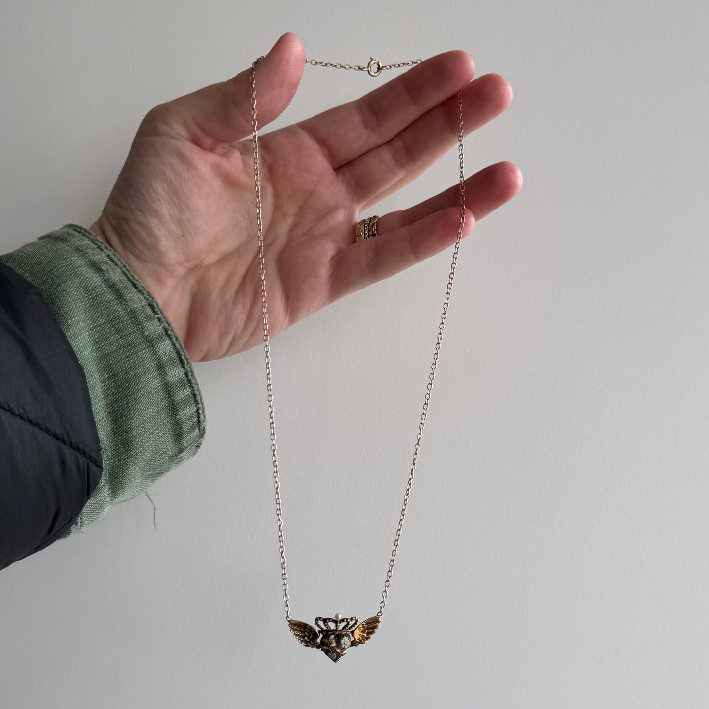 A N T I Q U E // love in flight / 10k and enamel winged and crowned heart / a conversion necklace