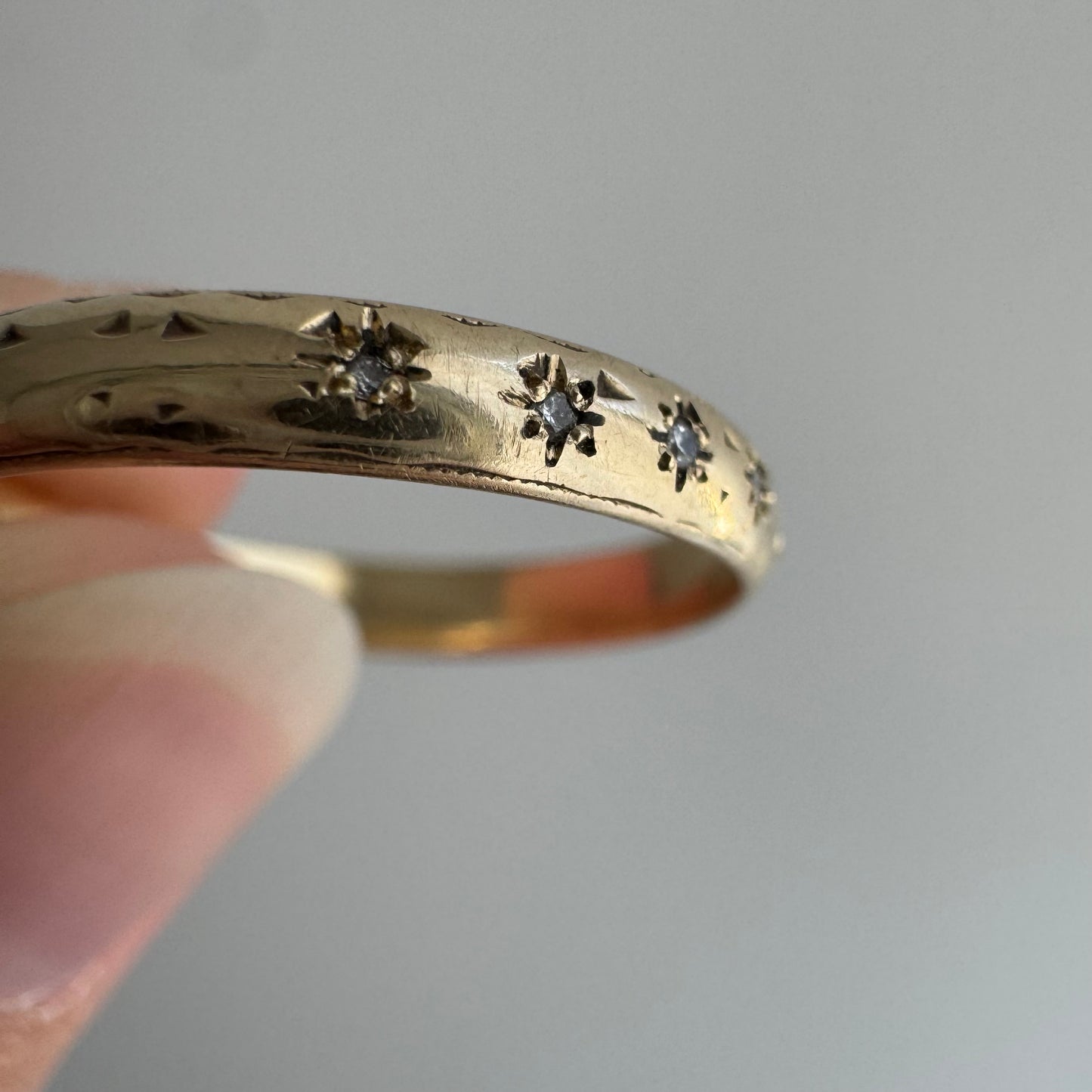 reimagined V I N T A G E // star story / 14k faded patterned band with seven new star-set diamonds / size 8.5