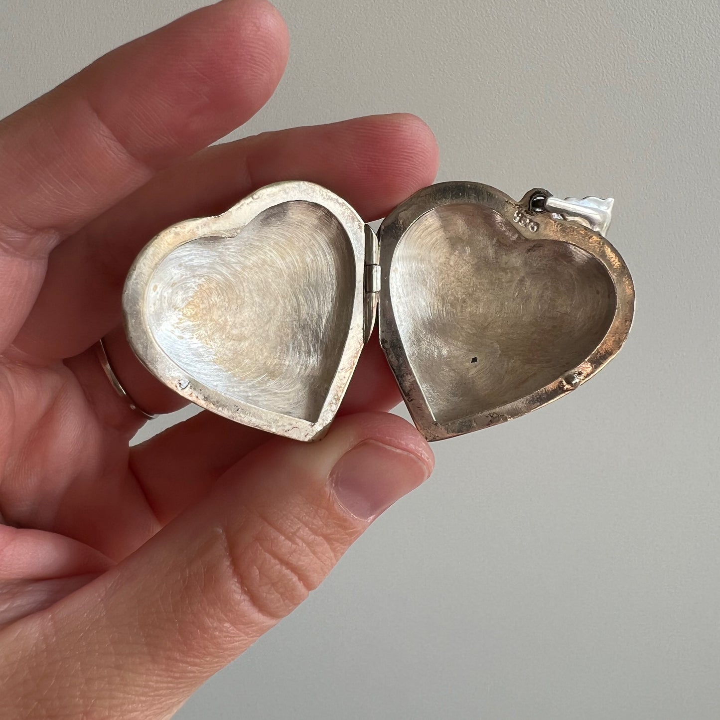 V I N T A G E // love filled memories / sterling silver large puffy locket / a pendant