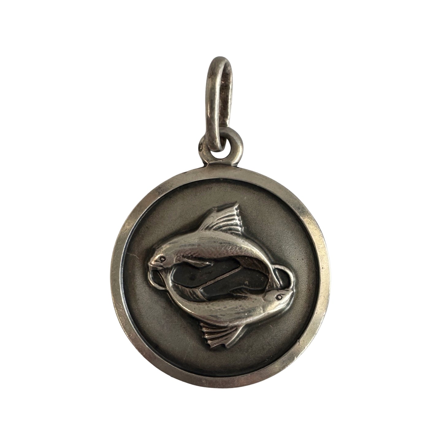 V I N T A G E // swim with the fish / sterling silver double fish by Unoaerre / a pendant