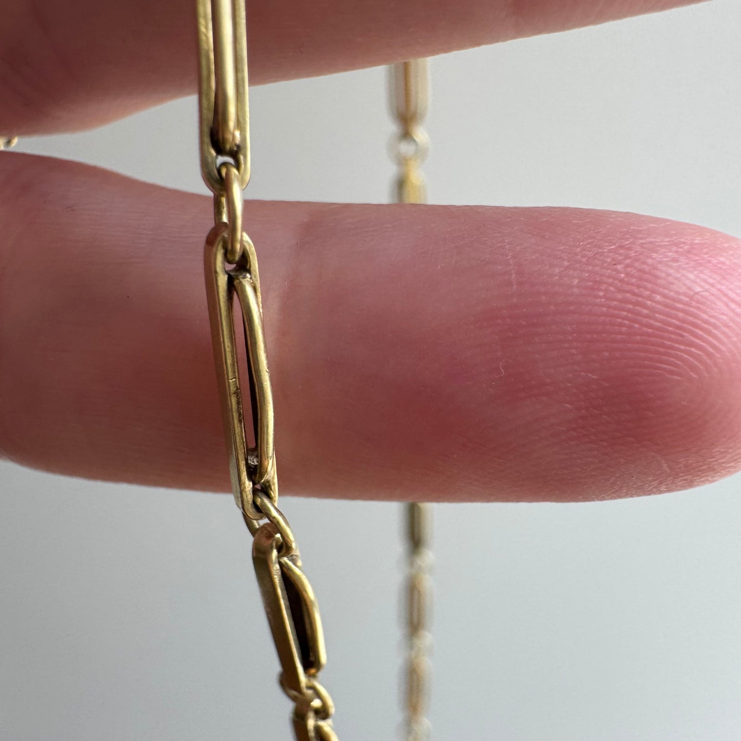 A N T I Q U E // blue hue / 14k yellow gold flat fancy link pocket watch chain / 13.5", 9.1g