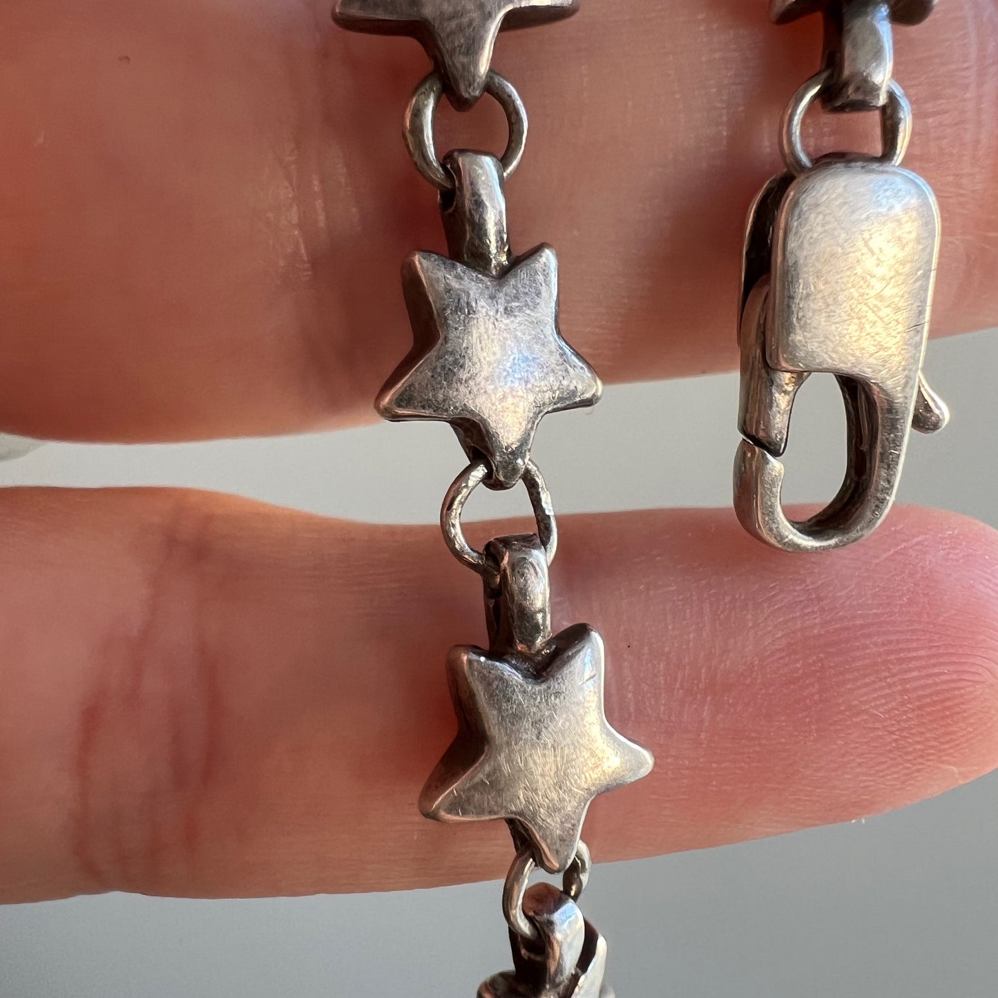 V I N T A G E // design signed stars / sterling silver star link bracelet / 6.25"