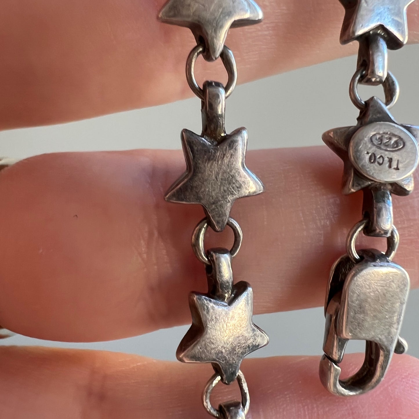 V I N T A G E // design signed stars / sterling silver star link bracelet / 6.25"