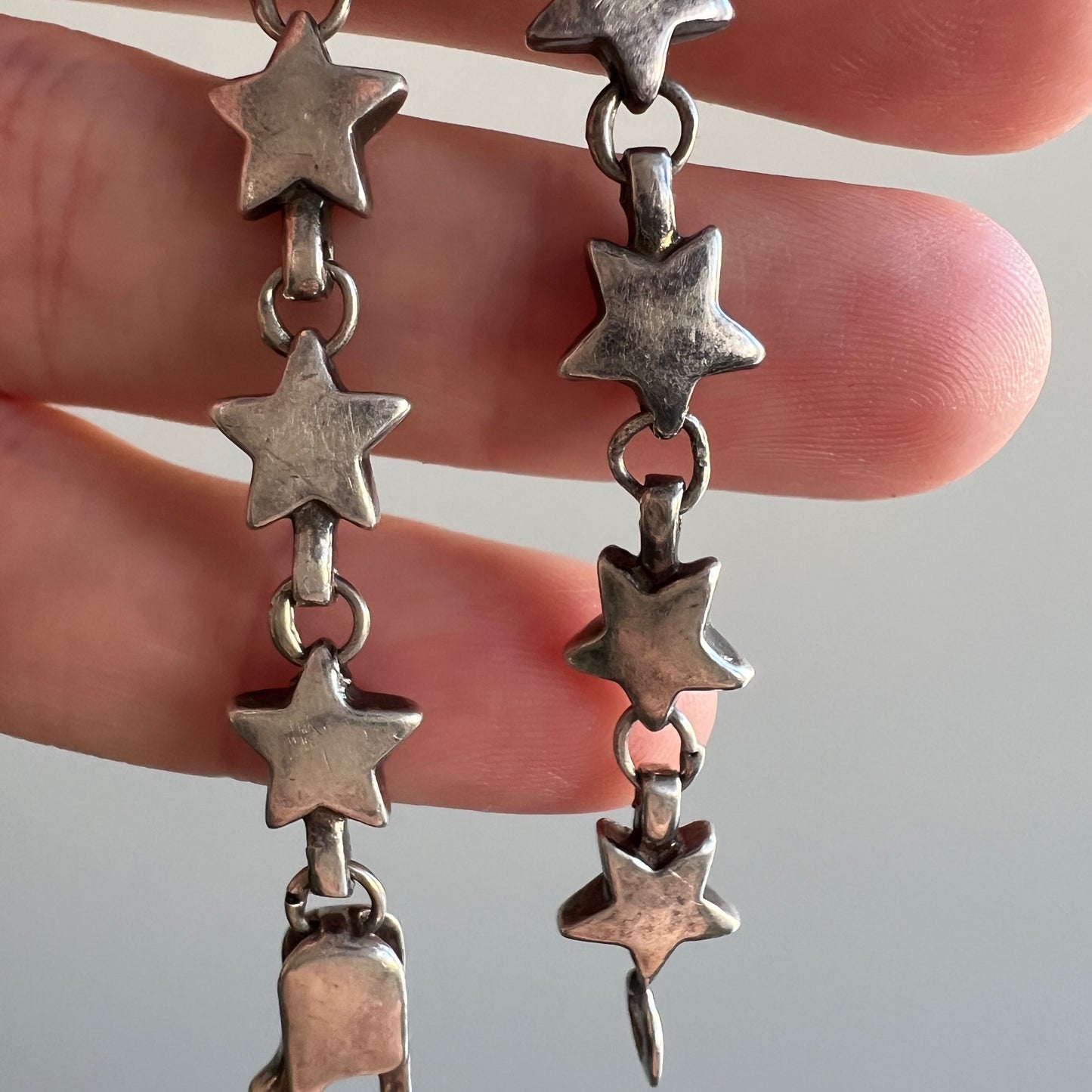 V I N T A G E // design signed stars / sterling silver star link bracelet / 6.25"