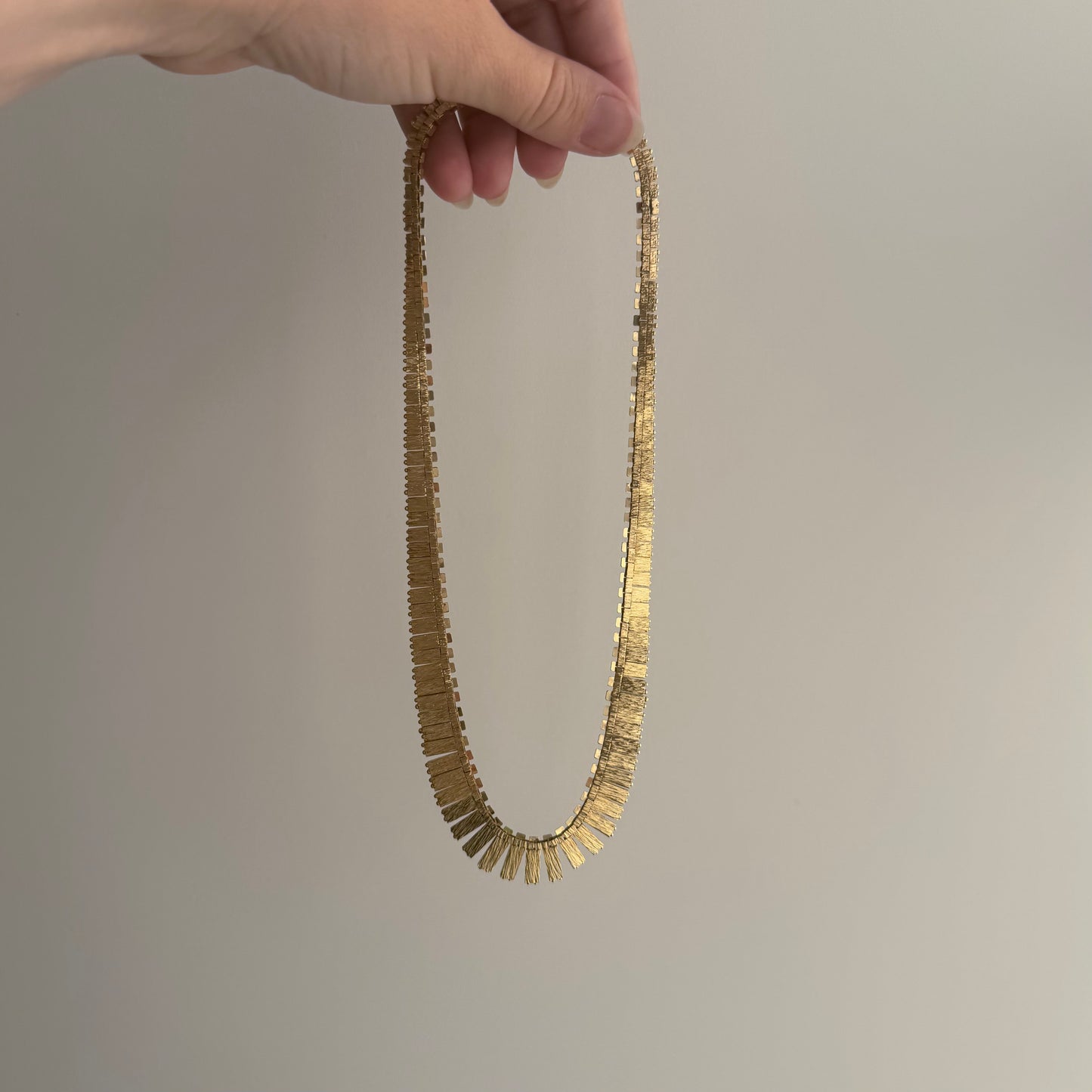 V I N T A G E // 1970s fringe / 14k yellow gold graduated fringe collar necklace, ~16.75", 44.3g(!)
