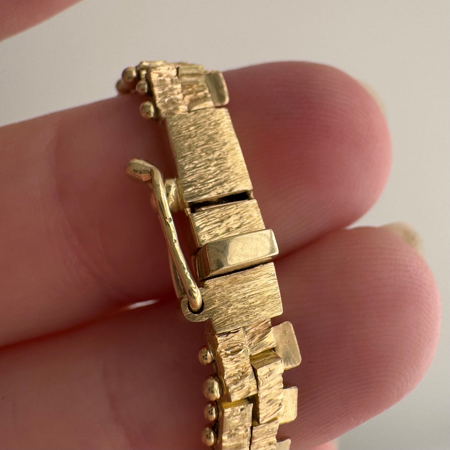 V I N T A G E // 1970s fringe / 14k yellow gold graduated fringe collar necklace, ~16.75", 44.3g(!)