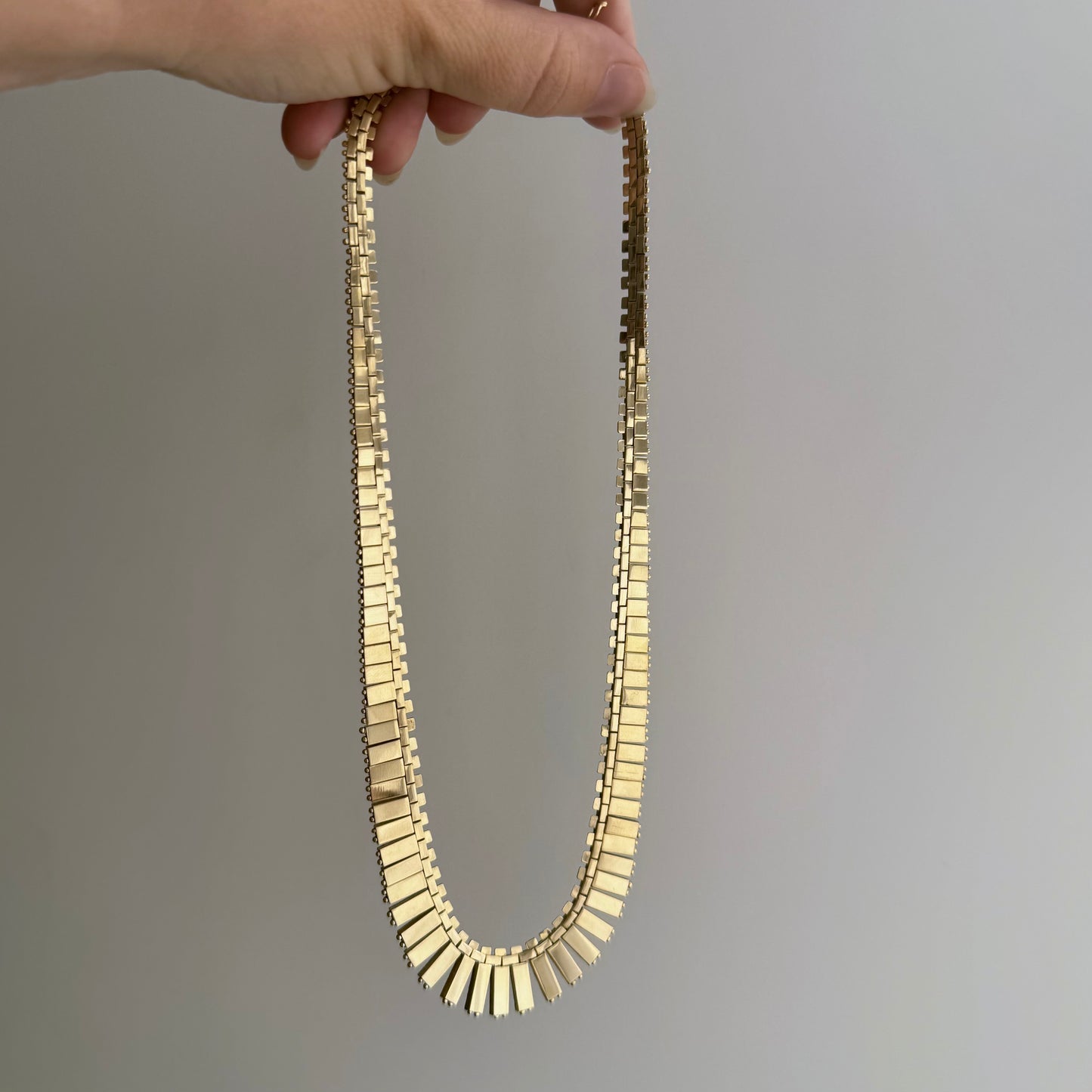 V I N T A G E // 1970s fringe / 14k yellow gold graduated fringe collar necklace, ~16.75", 44.3g(!)