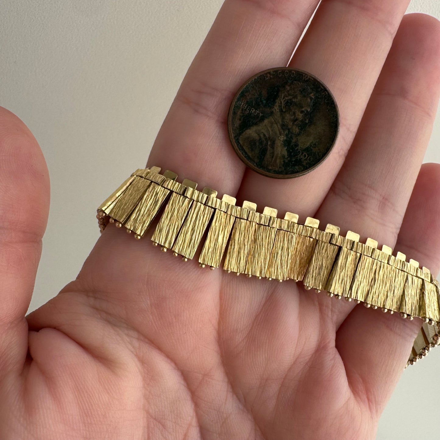 V I N T A G E // 1970s fringe / 14k yellow gold graduated fringe collar necklace, ~16.75", 44.3g(!)