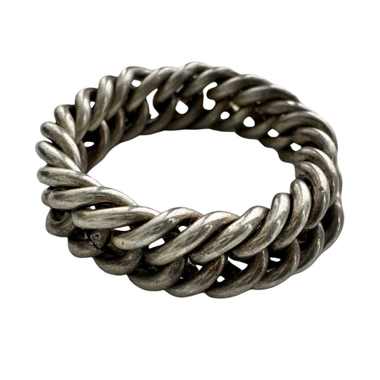 V I N T A G E // slinky curb / flexible curb chain ring / size 11 to 11.5