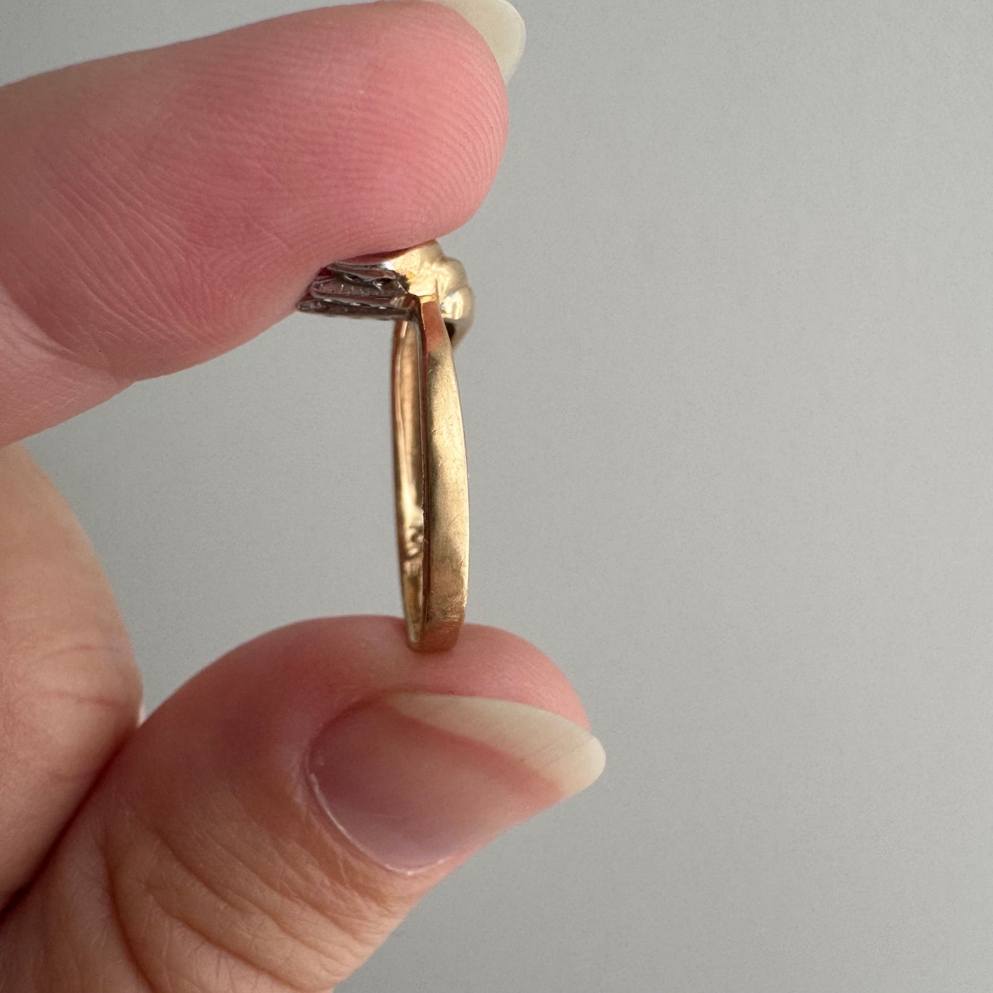 V I N T A G E // swan stacker / 10k yellow and white gold fancy stacker with melee diamonds / size 4.75