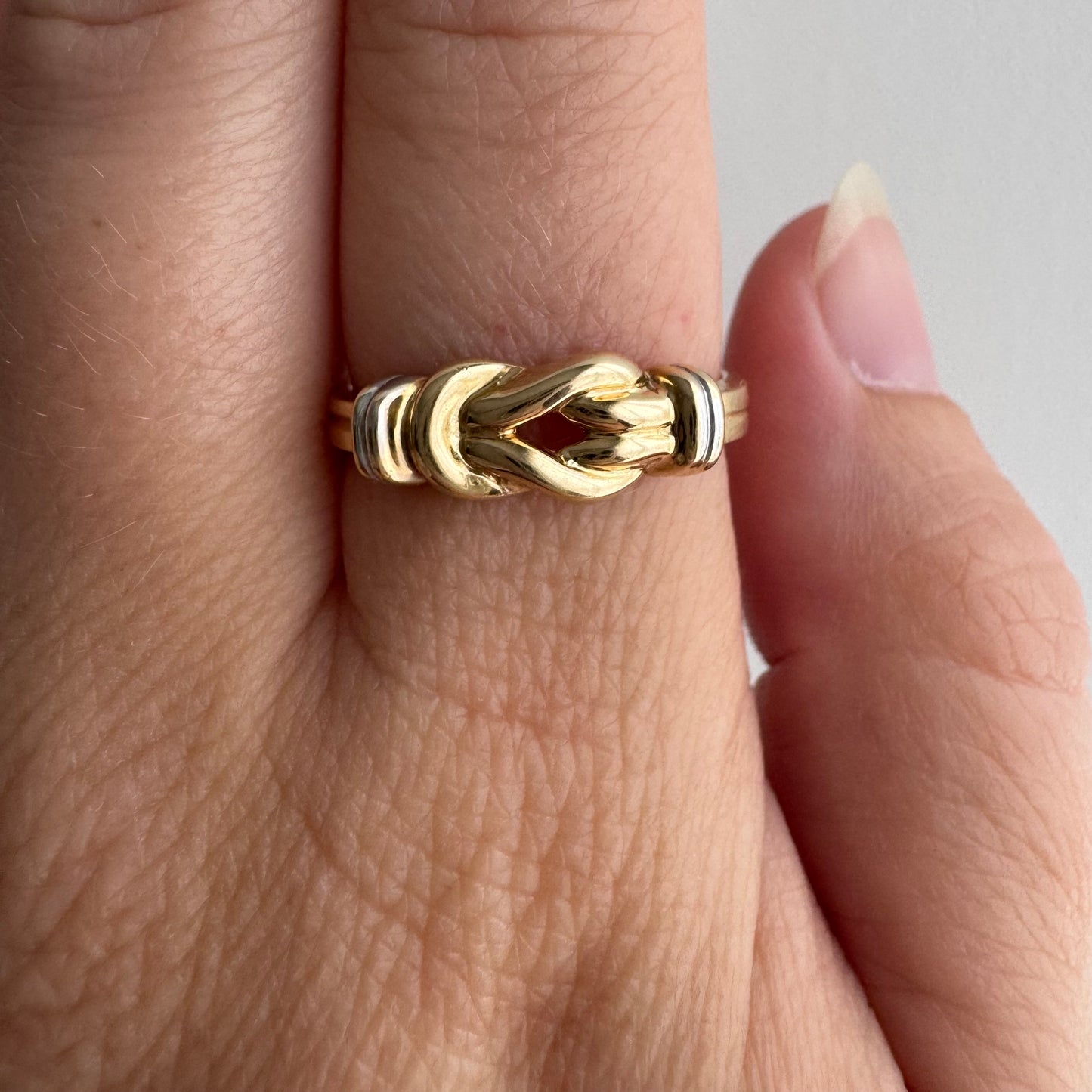 V I N T A G E // love link / 14k yellow and white gold love knot stacking band / size 7.25