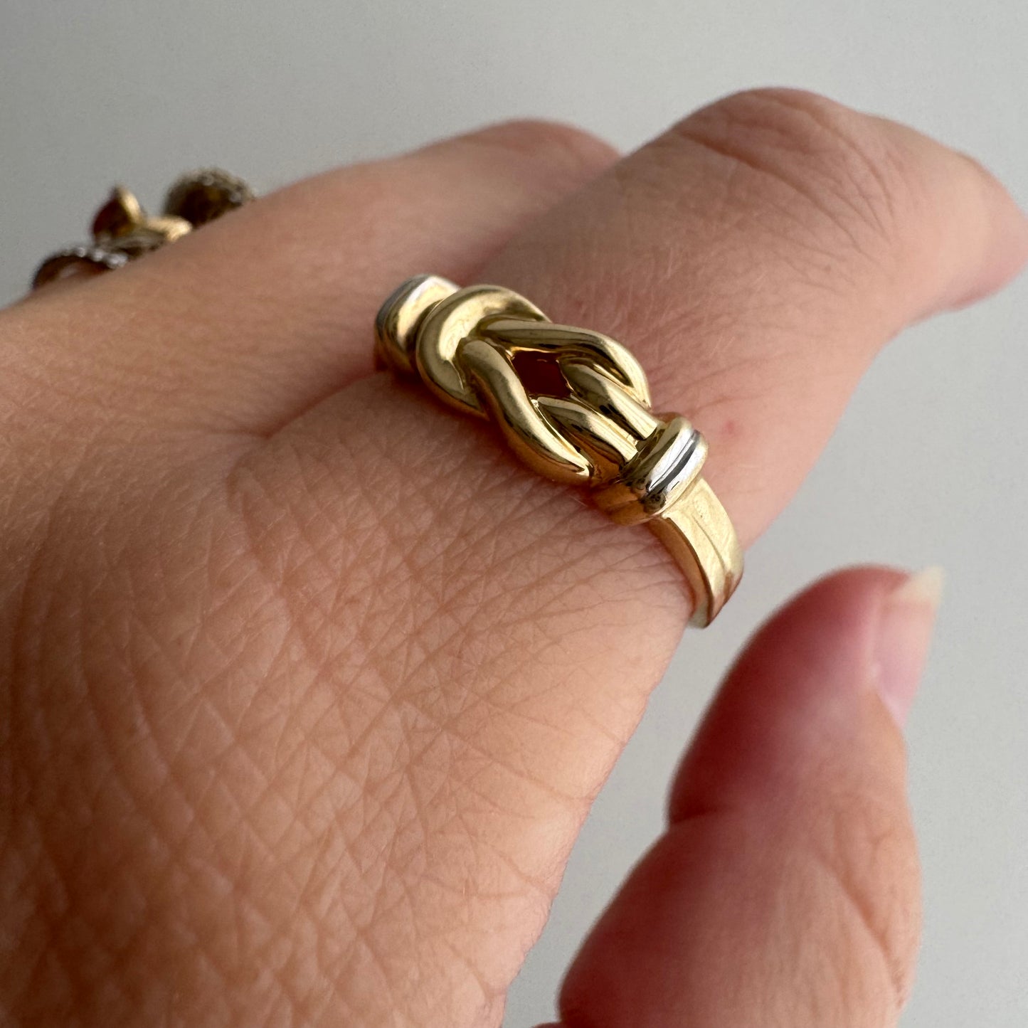 V I N T A G E // love link / 14k yellow and white gold love knot stacking band / size 7.25