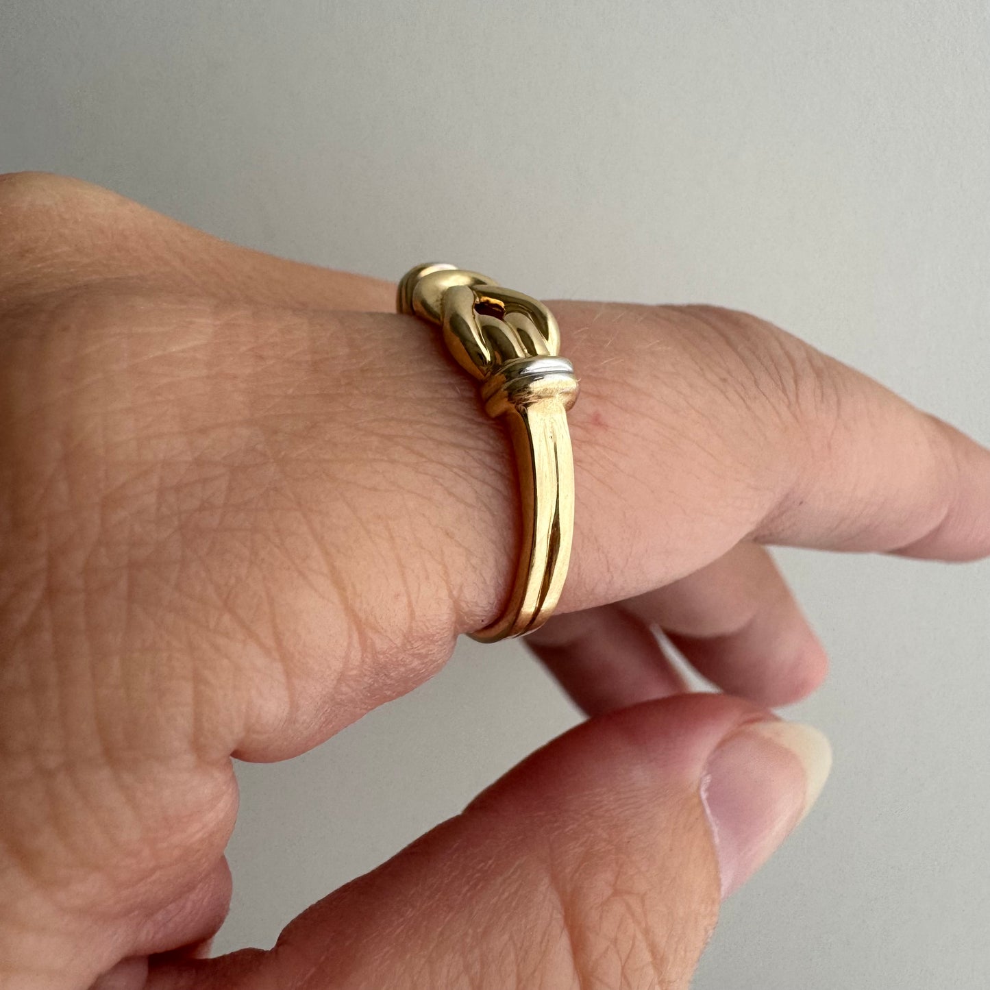 V I N T A G E // love link / 14k yellow and white gold love knot stacking band / size 7.25