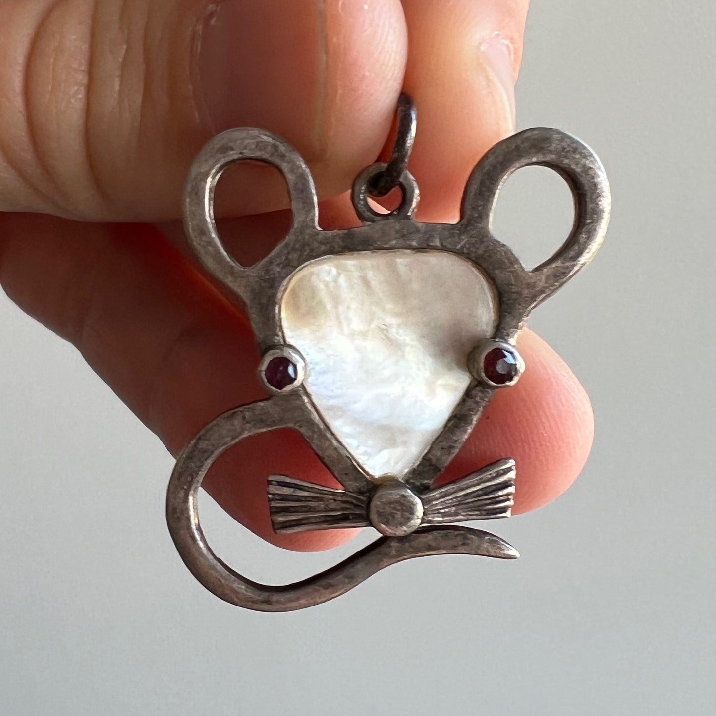 V I N T A G E // magnificent mouse / sterling silver mouse with mother of pearl and garnets / a pendant